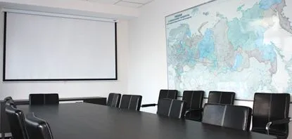 Переговорная комната в офисе «Авангард-спецодежда»
